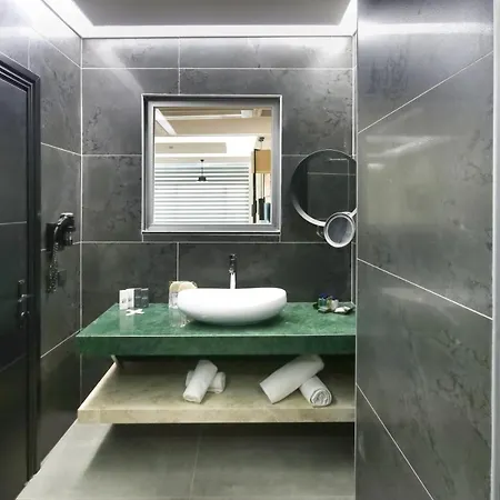 Hotell &